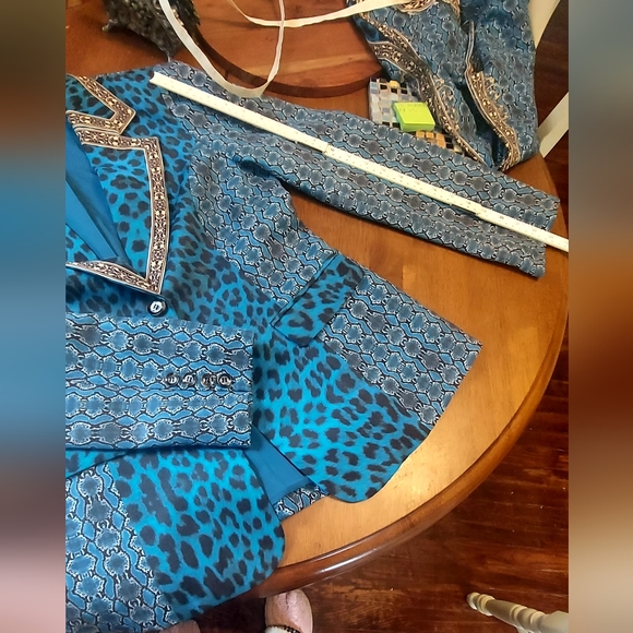 NWT Elegant Suit  Animal print Luxurious Jacket with Pants. XL - Picture 14 of 16